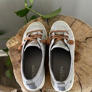 Sperry Pier View Sneaker